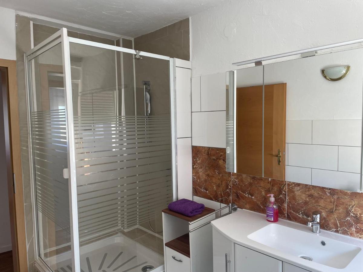 Apartament Mit Schlafzimmer Lahr  Exteriör bild