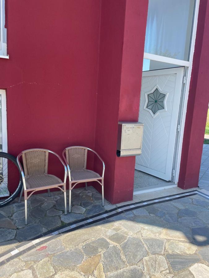 Apartament Mit Schlafzimmer Lahr  Exteriör bild