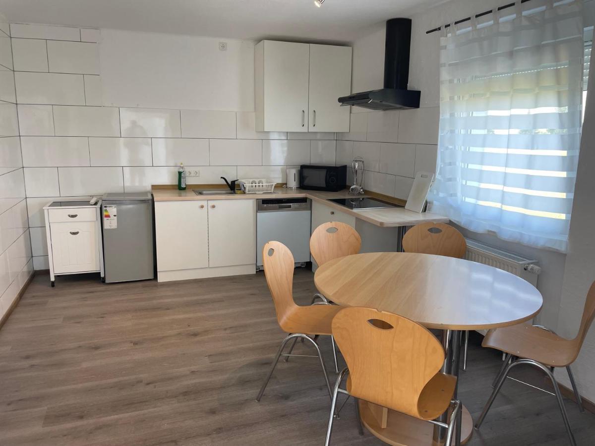 Apartament Mit Schlafzimmer Lahr  Exteriör bild